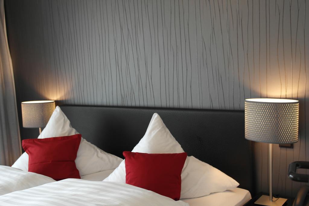 Hotel Blauer Fasan Wiesmoor Kültér fotó